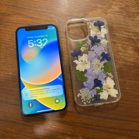 iPhone 12 mini 64Gb Blue - Picture 7 of 10